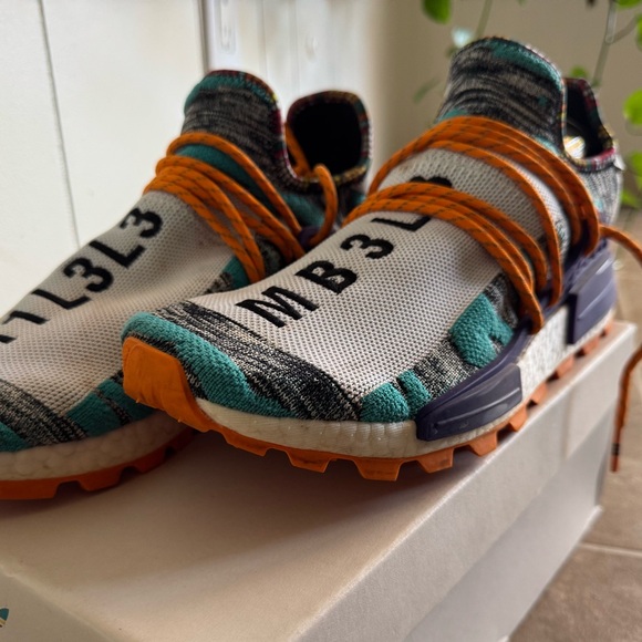 adidas x Pharrell Williams Solar HU NMD "Solar Pack - M1L3L3" sneakers - Picture 5 of 9